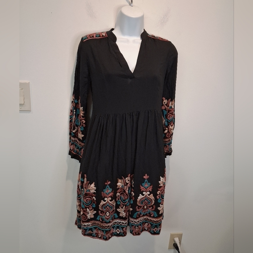 Anthro Size Xs Black Long Sleeves Mini Dress W/embroidery